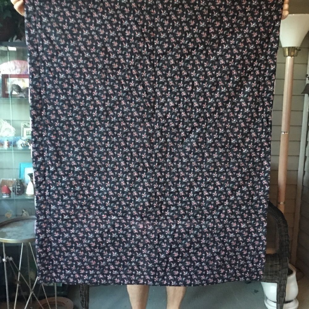 Handmade Quilt - Picture 7 of 10